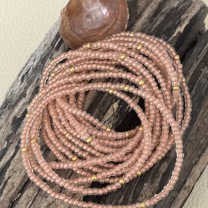 Bracelet élastique OREA en perles de verre japonaise MIYUKI beige rosé brillant et doré fait main