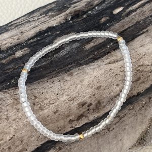 Bracelet élastique OREA en perles de verre japonaise MIYUKI blanc givré et doré fait main et sur mesure