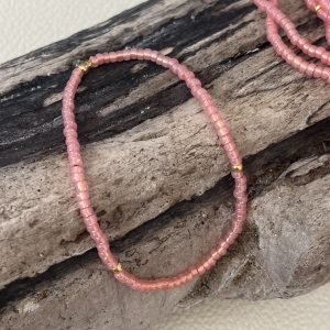 Bracelet élastique OREA en perles de verre japonaise MIYUKI rose saumon givré et doré fait main