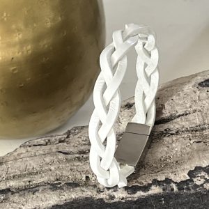 Bracelet MIXTE pour homme ou femme NAKOA en cuir blanc 3 lanières, tressé main avec un fermoir aimanté en acier inoxydable sans nickel sans plomb et sans cadmium