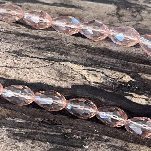 Luminya Dragonne poignée cordon bijou de téléphone en perles de verre colorées rose clair transparent aux reflets scintillants et lumineux pour coque de tel fait main solide option rondelles plaqué or