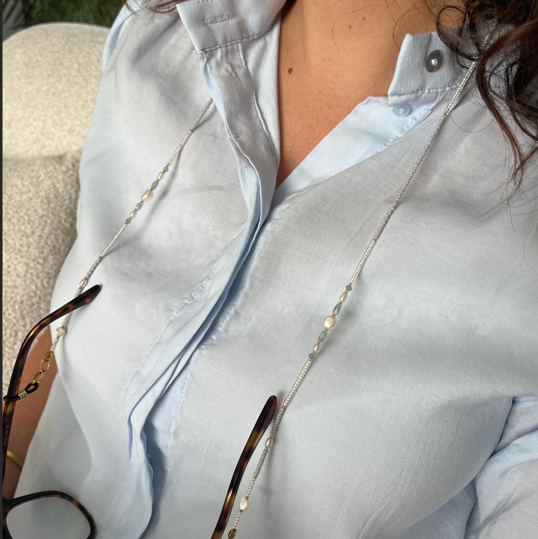 Cordons à lunettes Elyzia chaines de lunettes bijou de lunettes fait main en perles de verres très fines et petites 2mm japonaises Miyuki, pierre naturelle, perles de culture d'eau douce blanche, perles de coquillages, perles dorées gris et transparent cristal, acier inoxydable, couleur des embouts à choisir