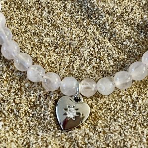 Bracelet en pierre naturelle de coquillage petites perles quartz rose clair coeur laiton zircon plaqué platine et acier inoxydable sans nickel sans plomb et sans cadmium, avec fermoir et chainette d'extension